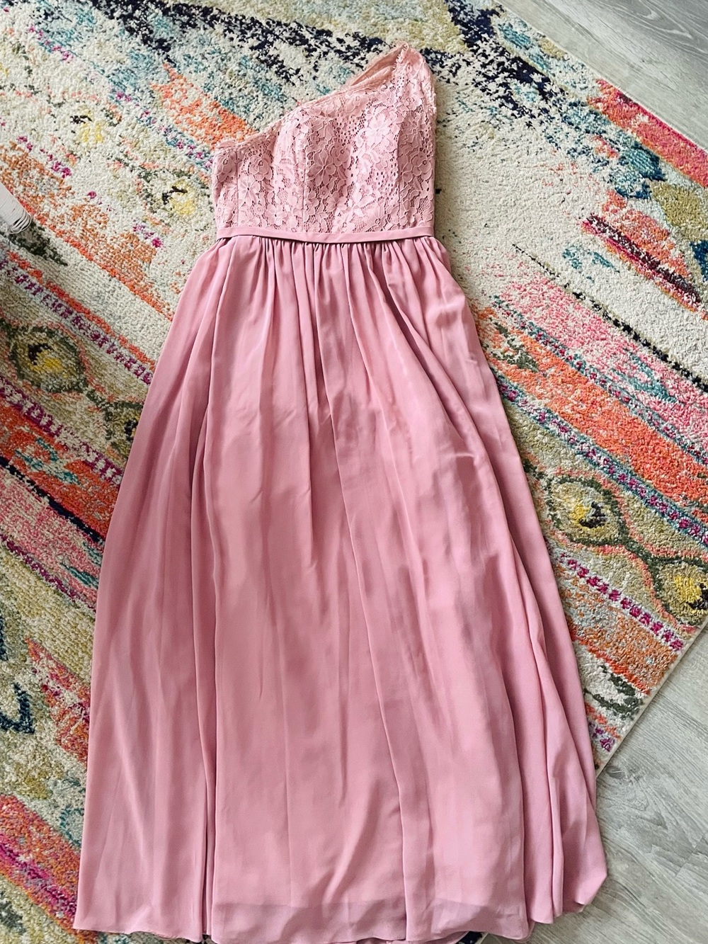 Elegant Mauve Lace-Top Maxi Dreas for Women